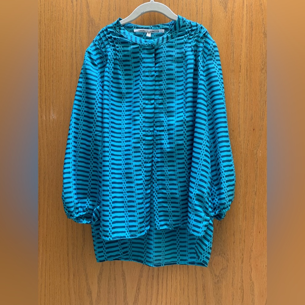 NWOT Collective Concepts Small Blue Button Down Blouse